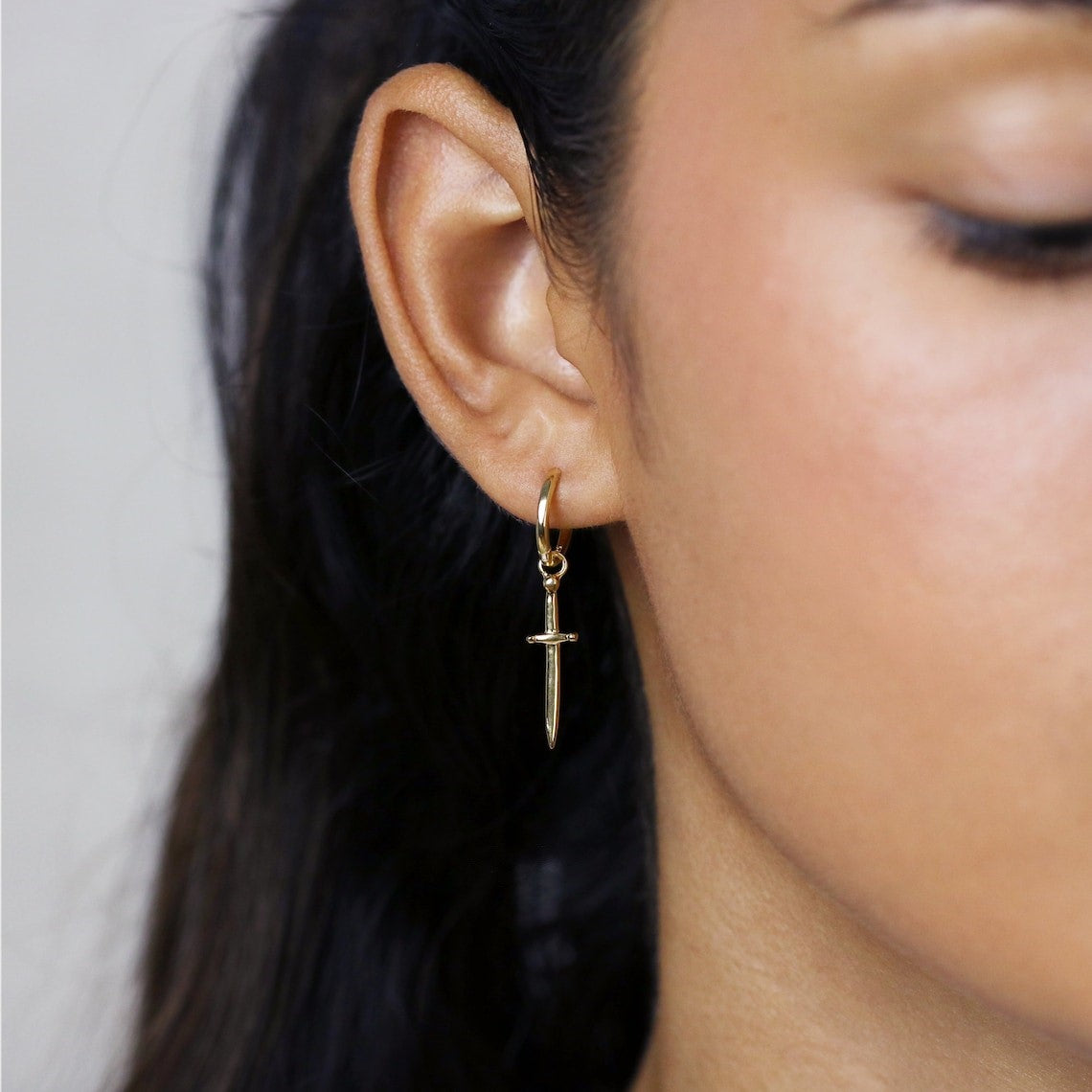 Dolch-Ohrringe - Ohrstecker mit gekreuzten Schwertern