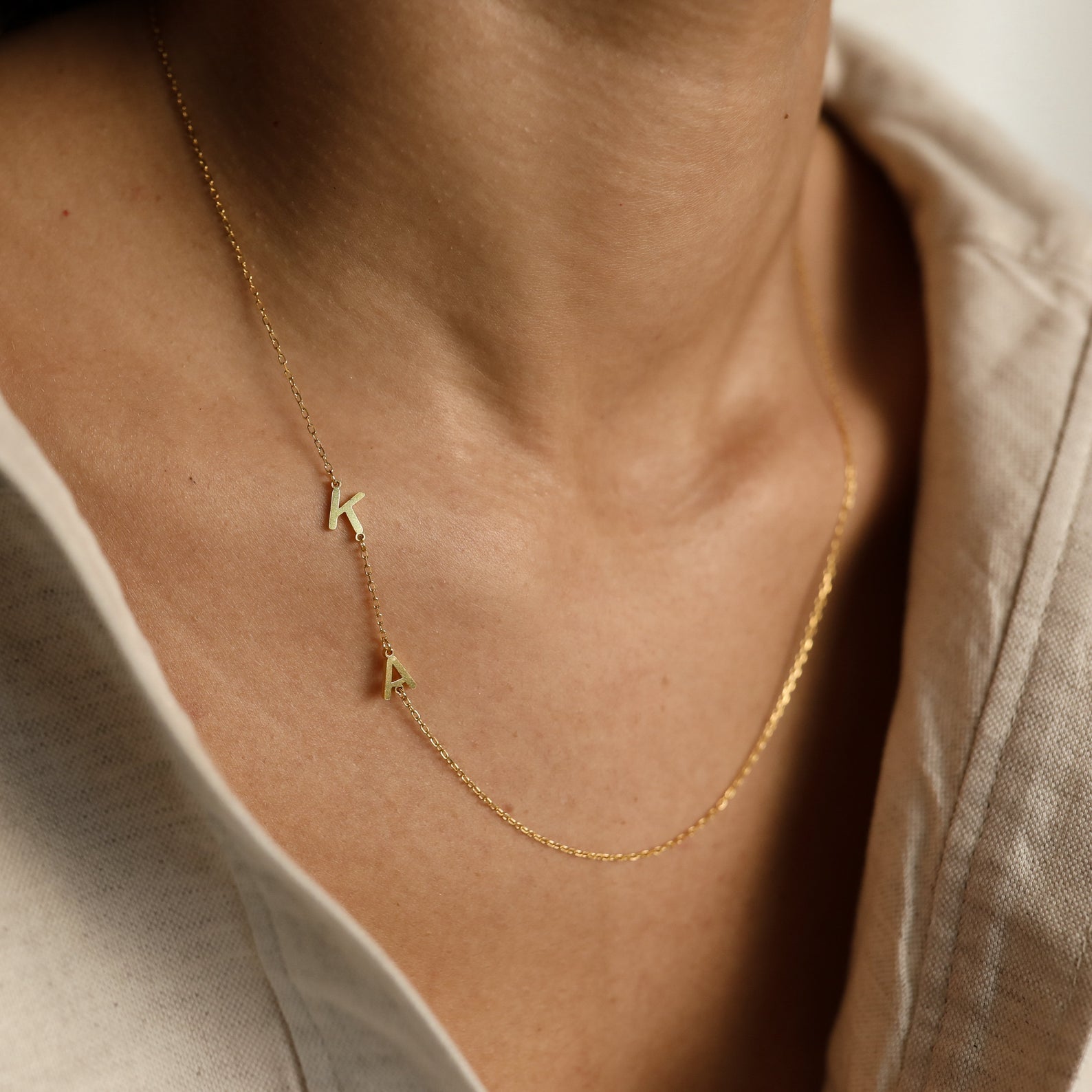 Wendy – Collier Initial Horizontal Personalisiert