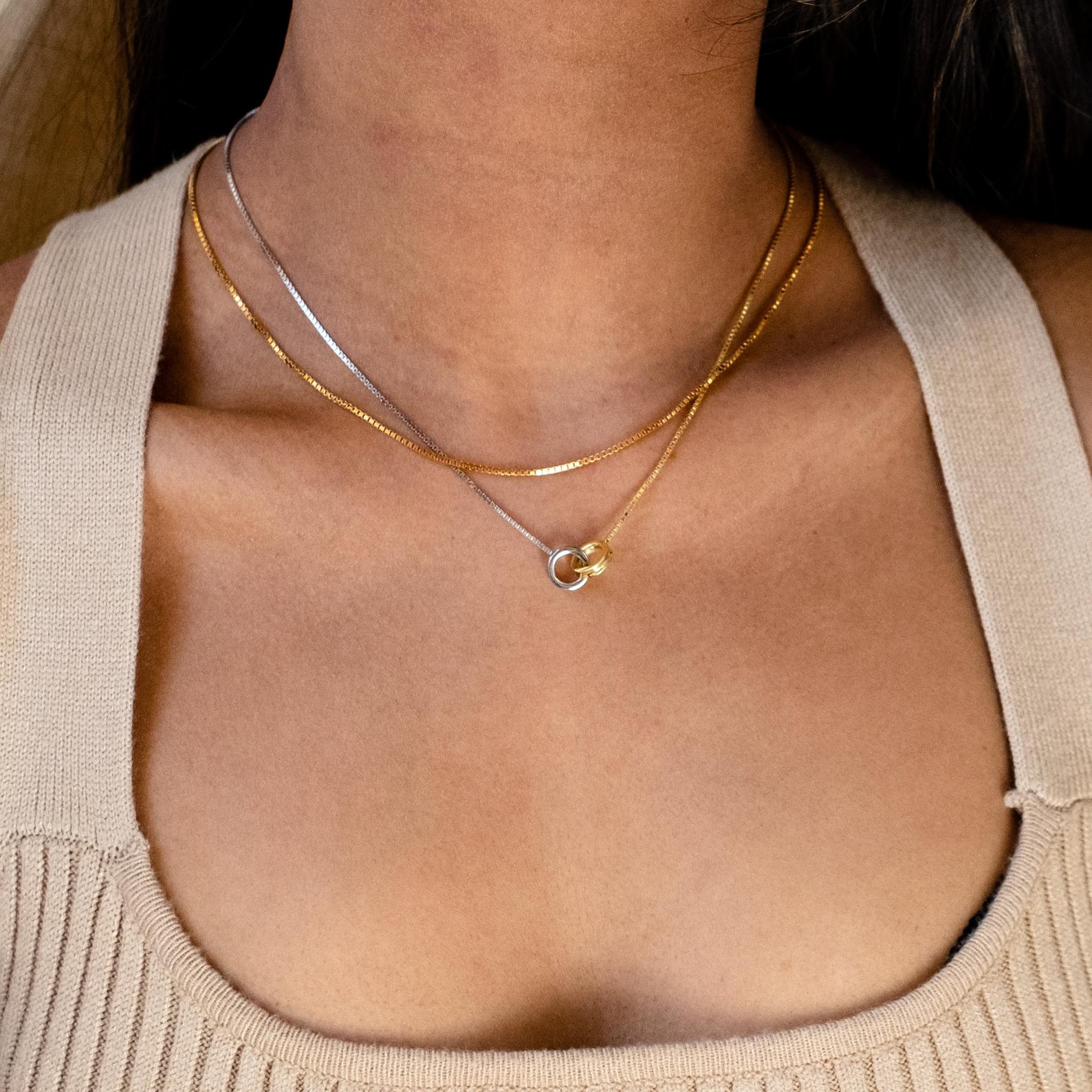 Elisse – Collier mit verflochtenen Kreisen