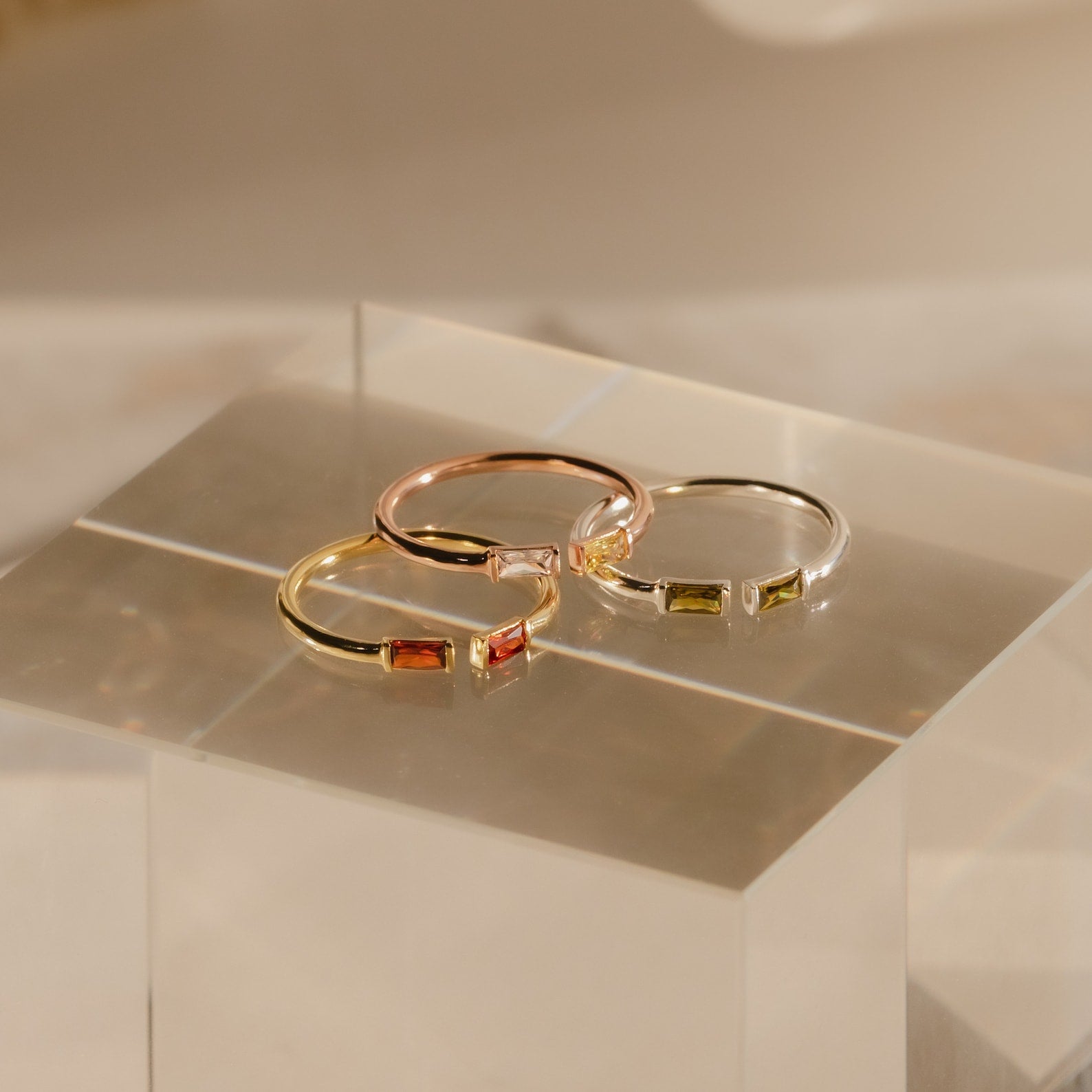 Zyra – Ring Duo Baguette Geburtsstein
