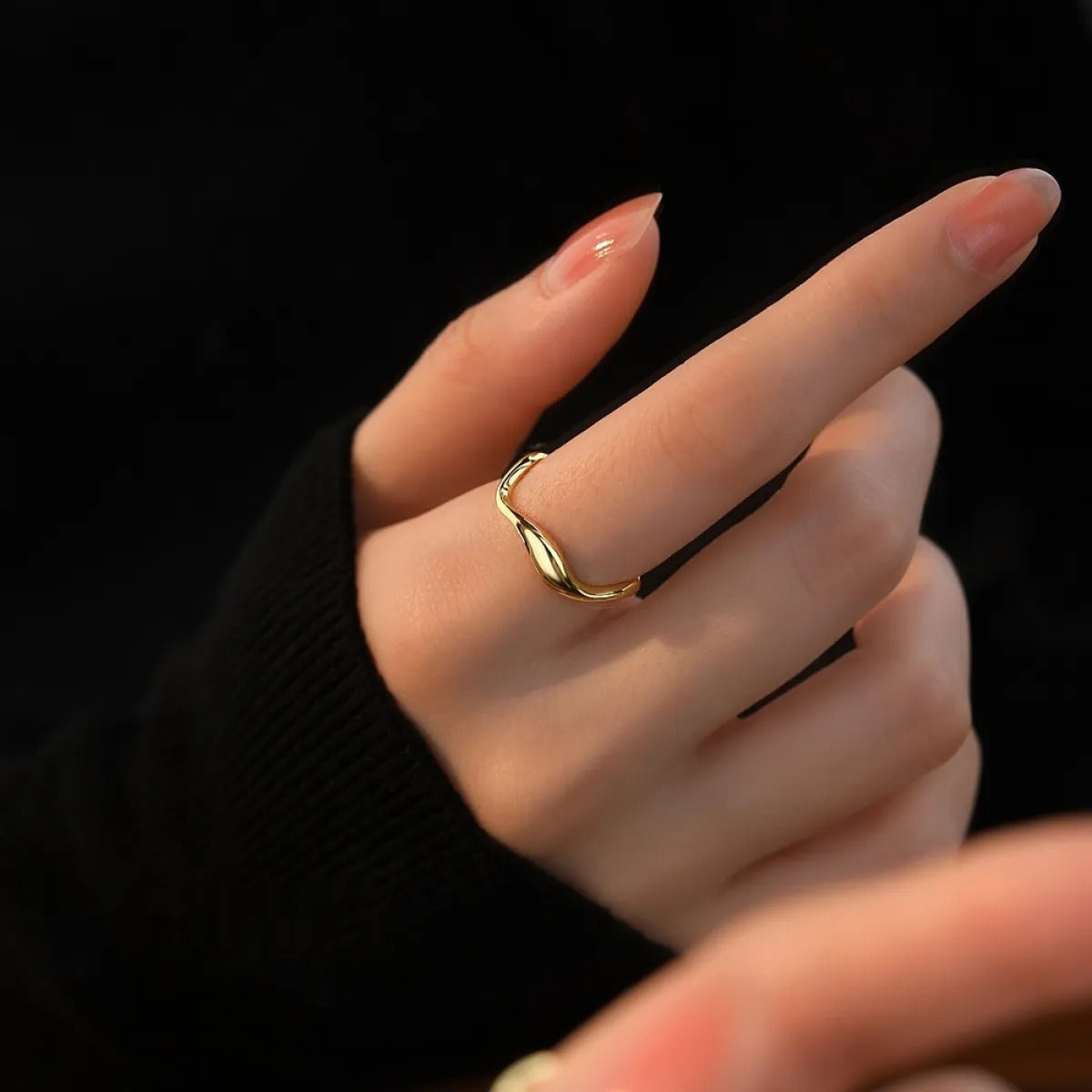 Whitney – Minimalistischer Wellenring