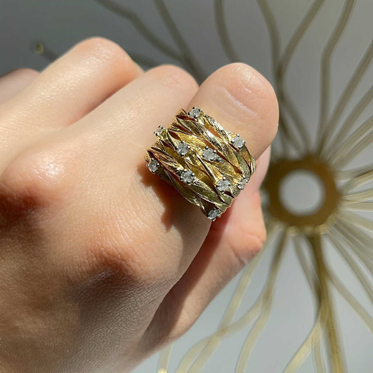 Marisse – Goldener Ring im Vintage-Stil mit zartem Glanz