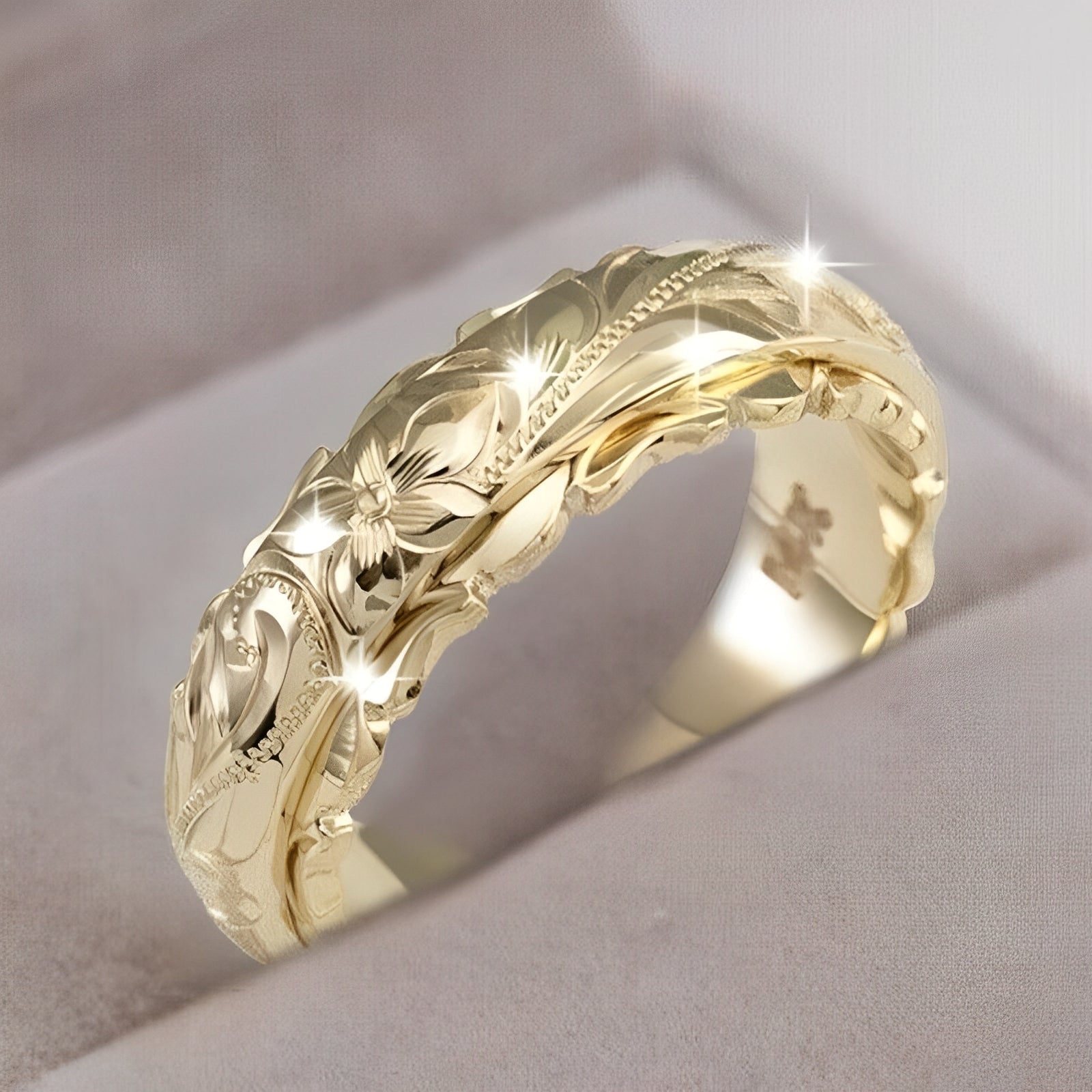Melanie – Vintage-Ring mit Goldener Blume