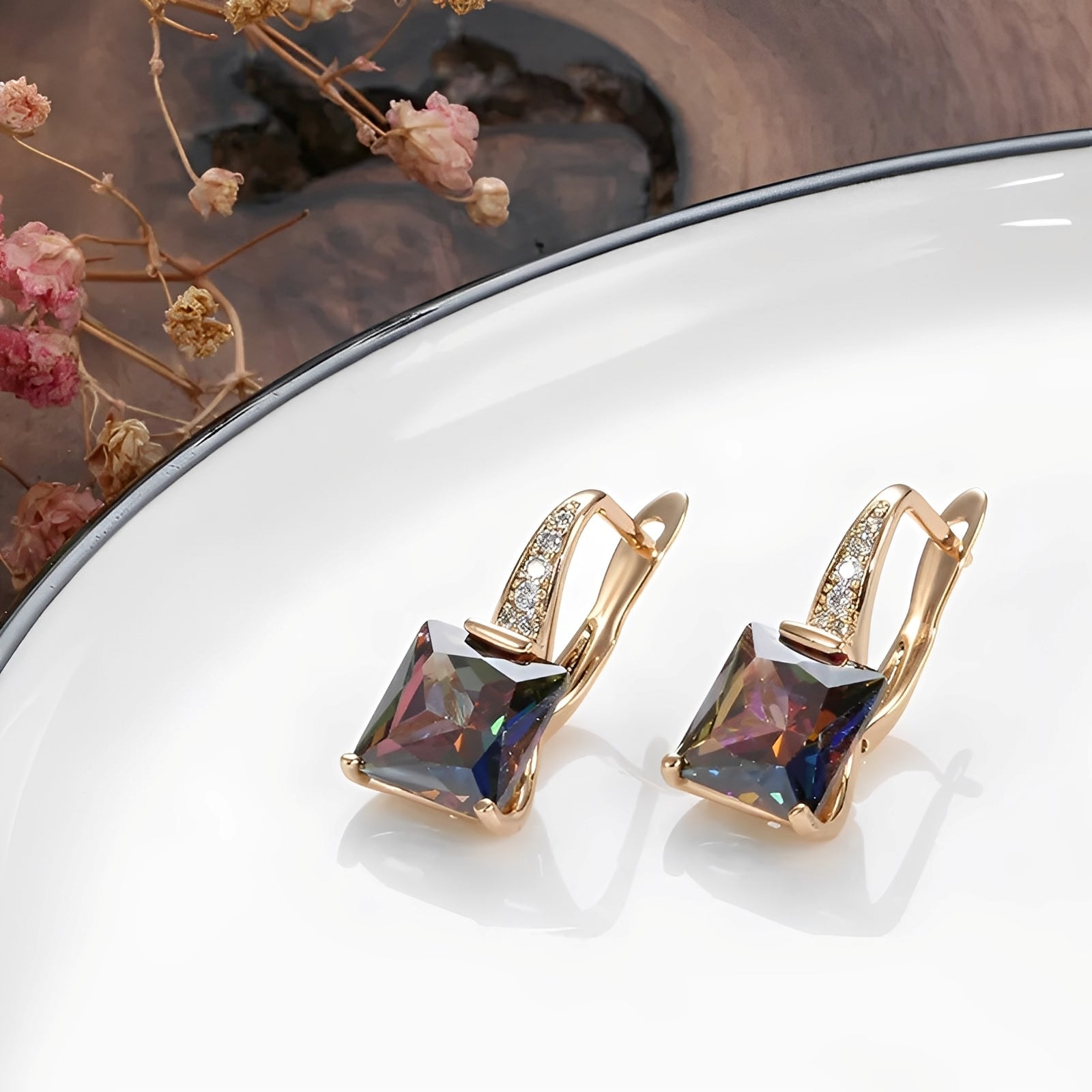 Celina – Kreolen Gold mit bunten Zirkonia