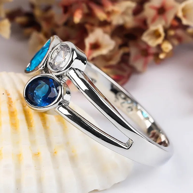 Isaline – Vintage-Ring mit blauem Kristall