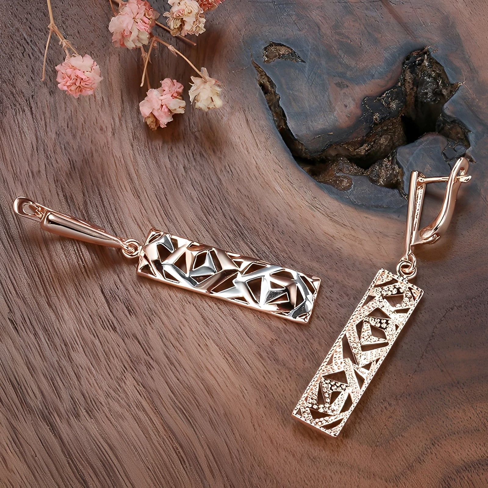 Simone – Rechteckige Elegante Ohrringe in Gold und Silber
