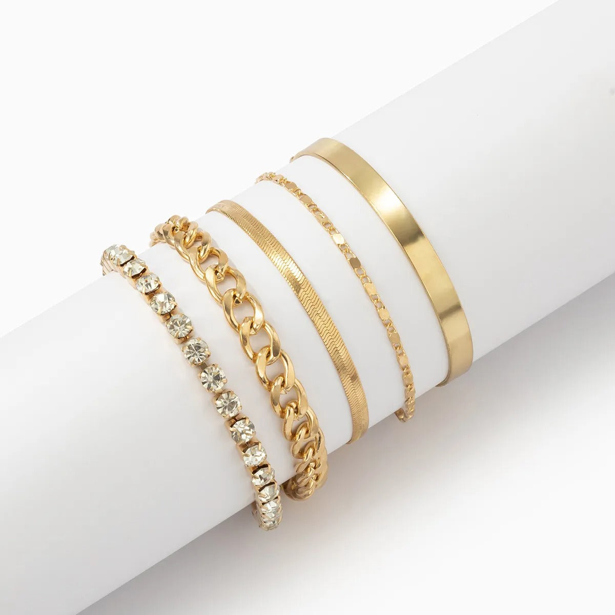Alyna – Set von 5 Strass-Schlangen-Armbändern