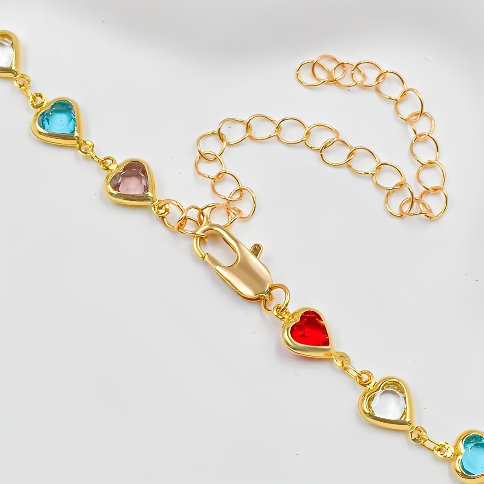 Amara – Collier von Herzen aus Multicolor Kristall