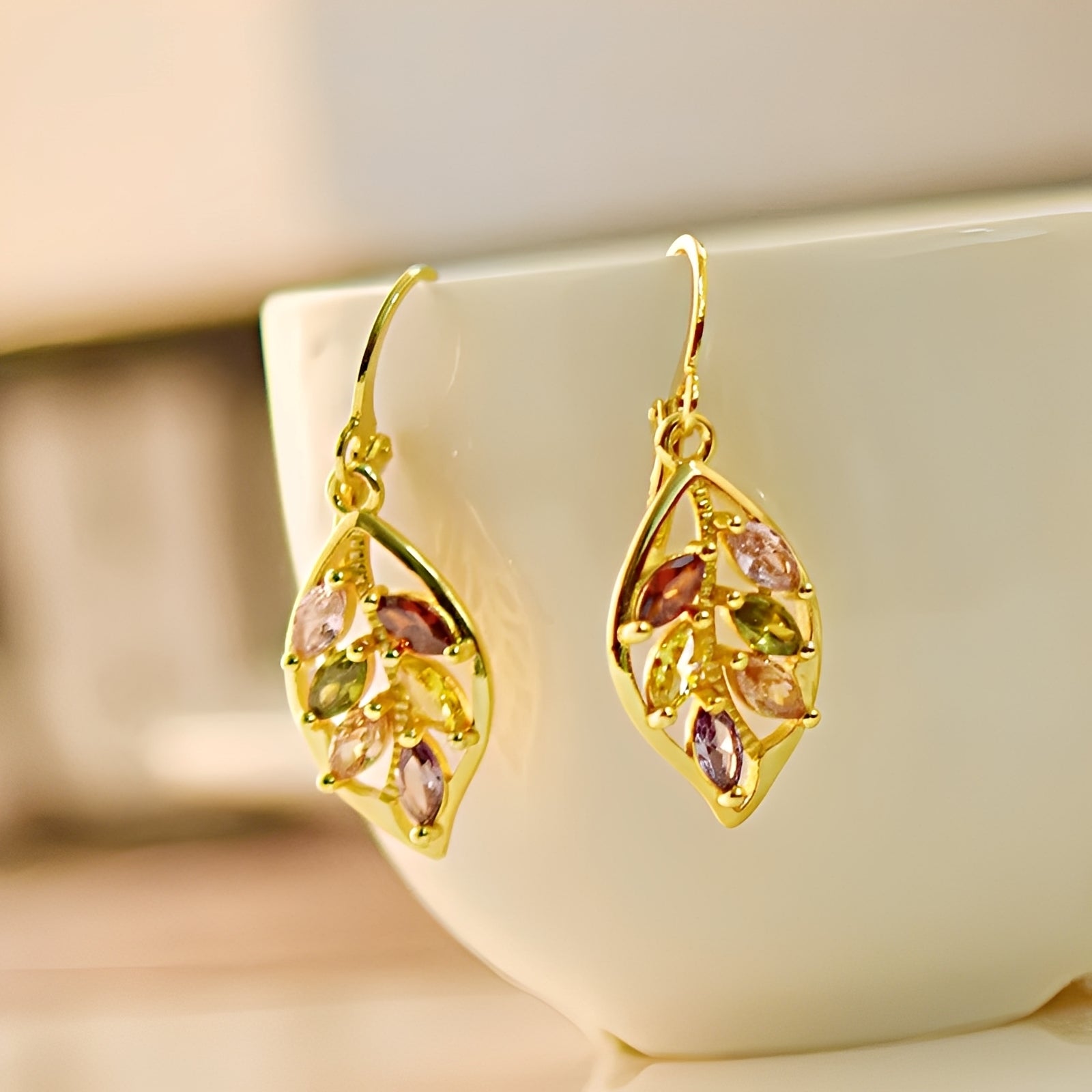 Kiarra – Vintage Ohrringe Gold & Zirkon