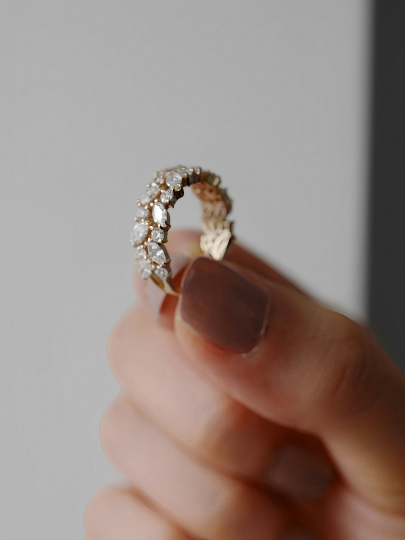 Aeliana – Vintage Goldener Glänzender Ring