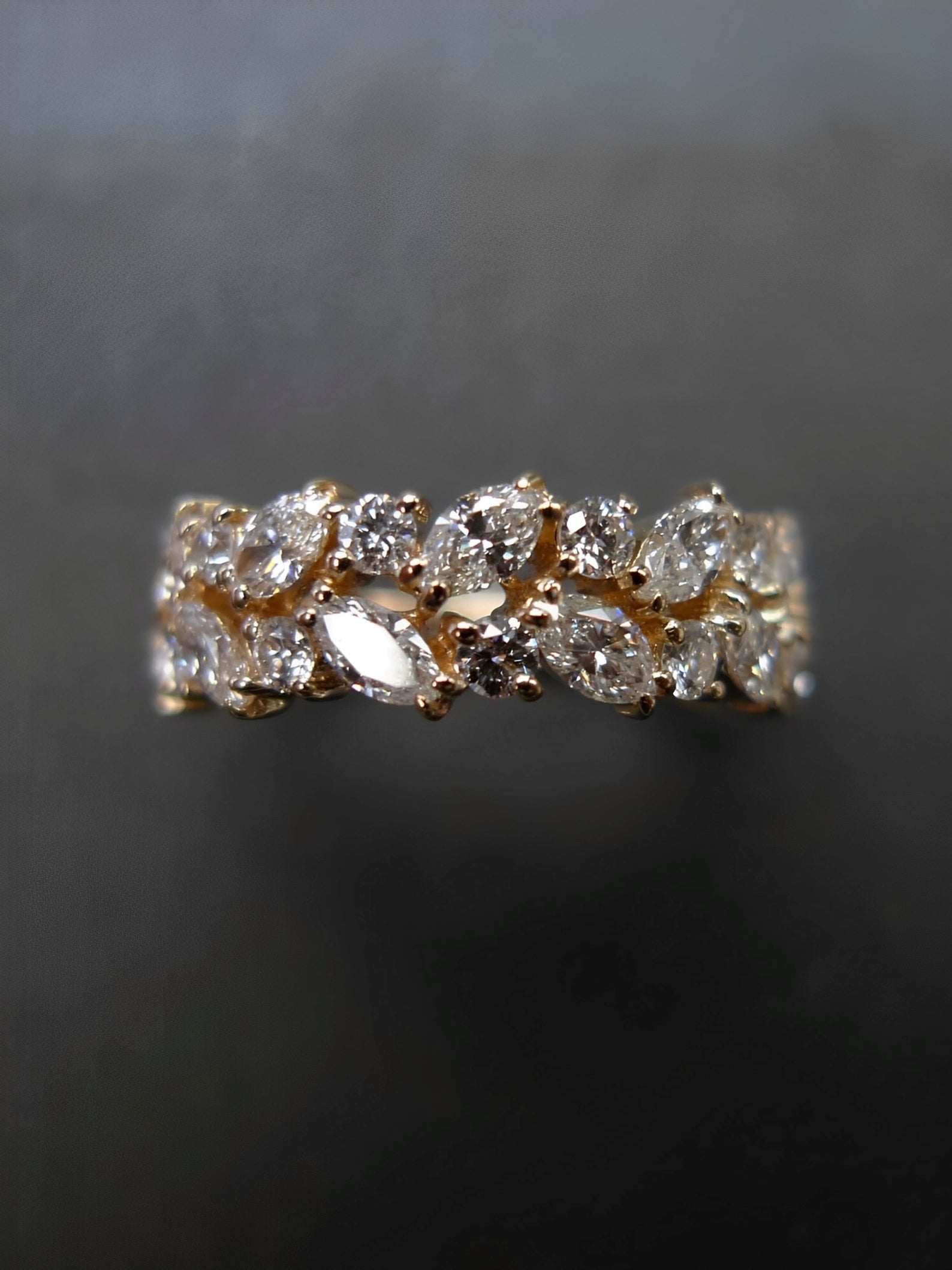 Aeliana – Vintage Goldener Glänzender Ring