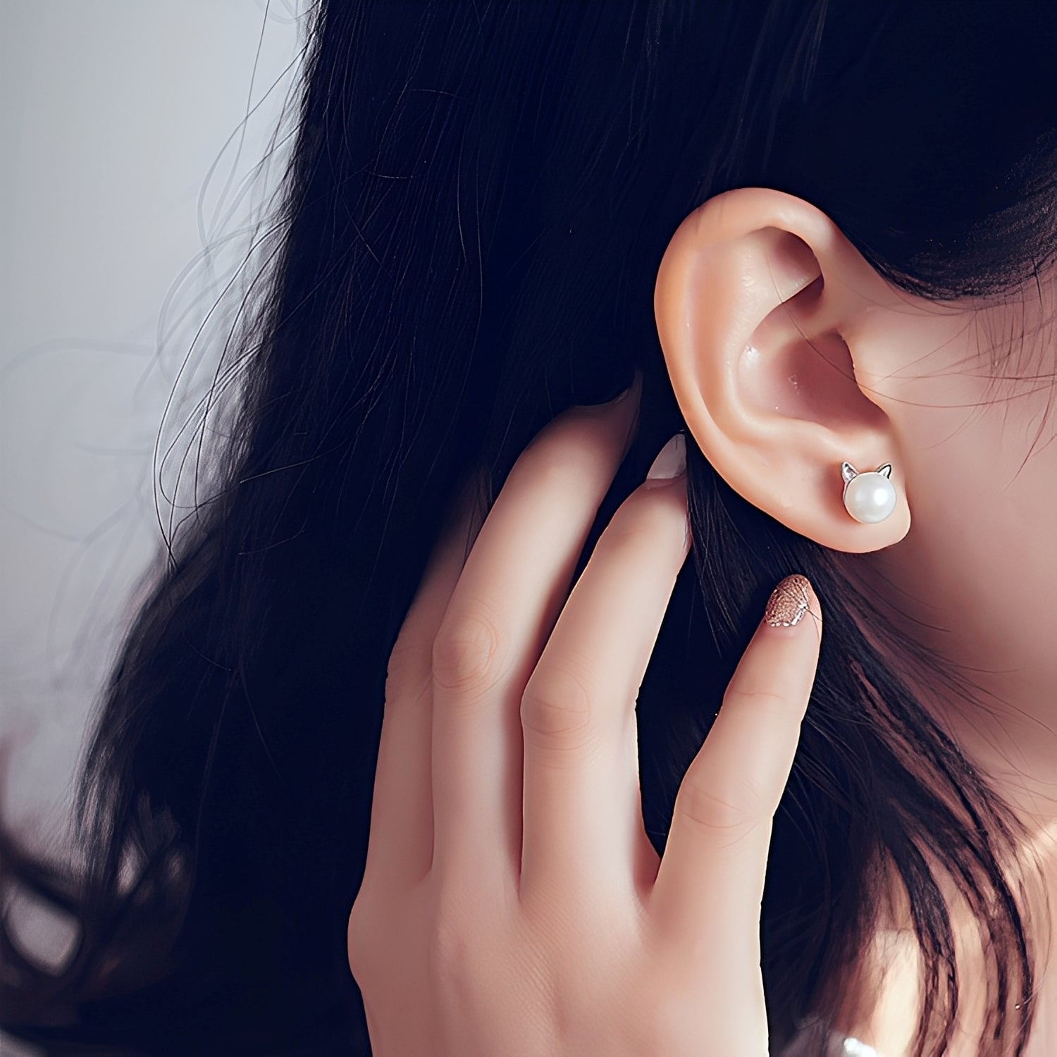 Nori – Ohrringe Chatons und Perlen aus Silber