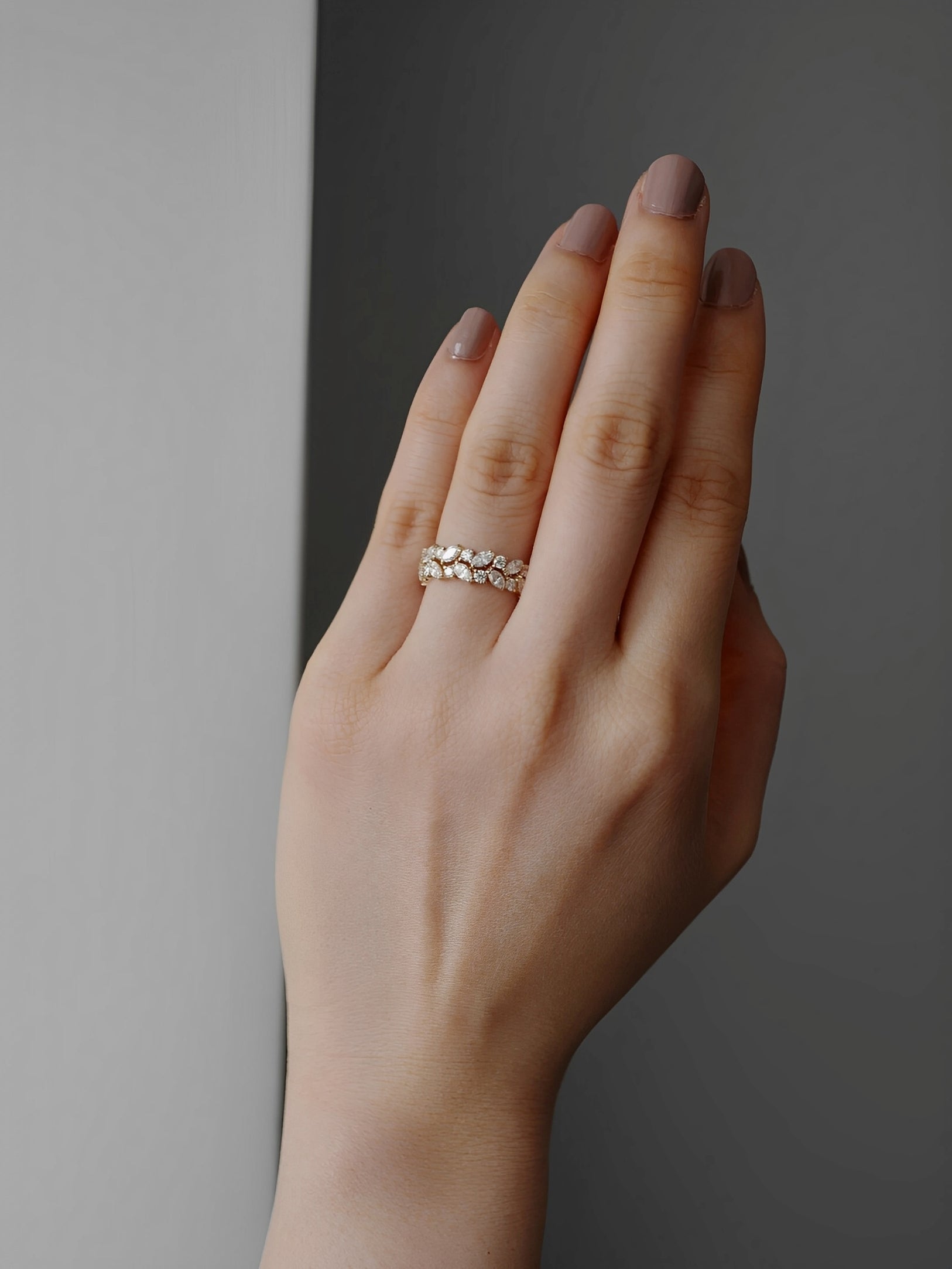 Aeliana – Vintage Goldener Glänzender Ring