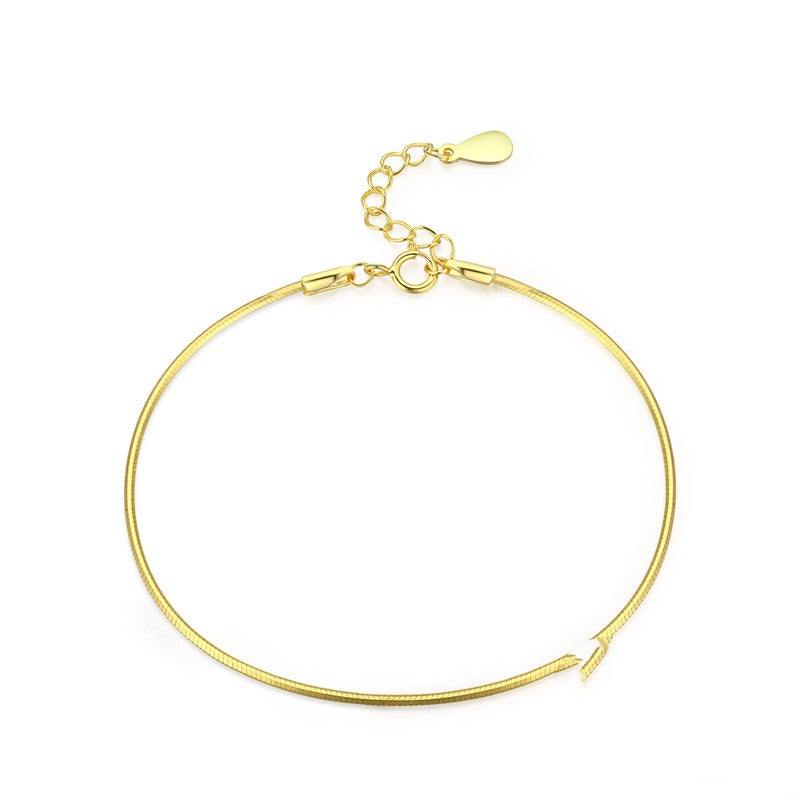 Erina – Elegantes Herringbone-Armband