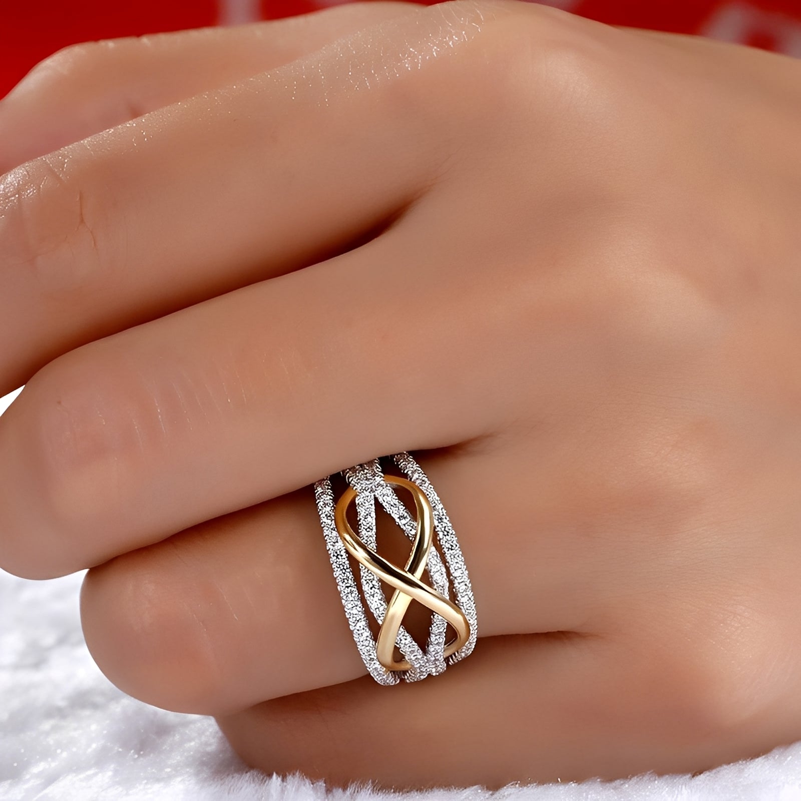 Inaya – Ring Unendlichkeitssymbol Elegant für Frauen