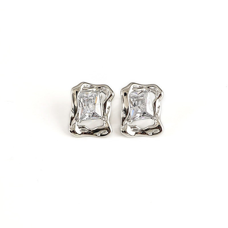 Hana – Ohrringe Flüssiger Goldener Stein