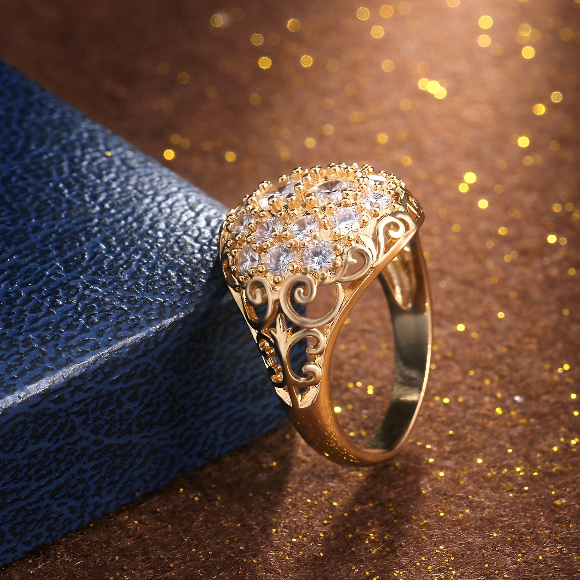Nessa – Vintage Abgerundeter Ring in Glänzendem Gold