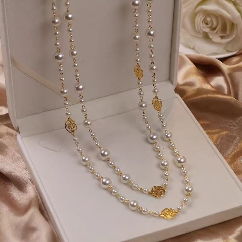 Collen – Elegante Halskette aus Gold mit Perle