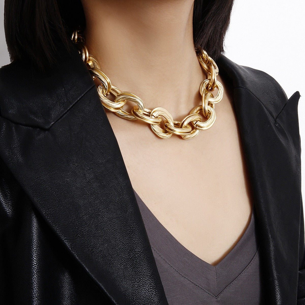Alessia – Halskette mit dicken goldenen Gliedern