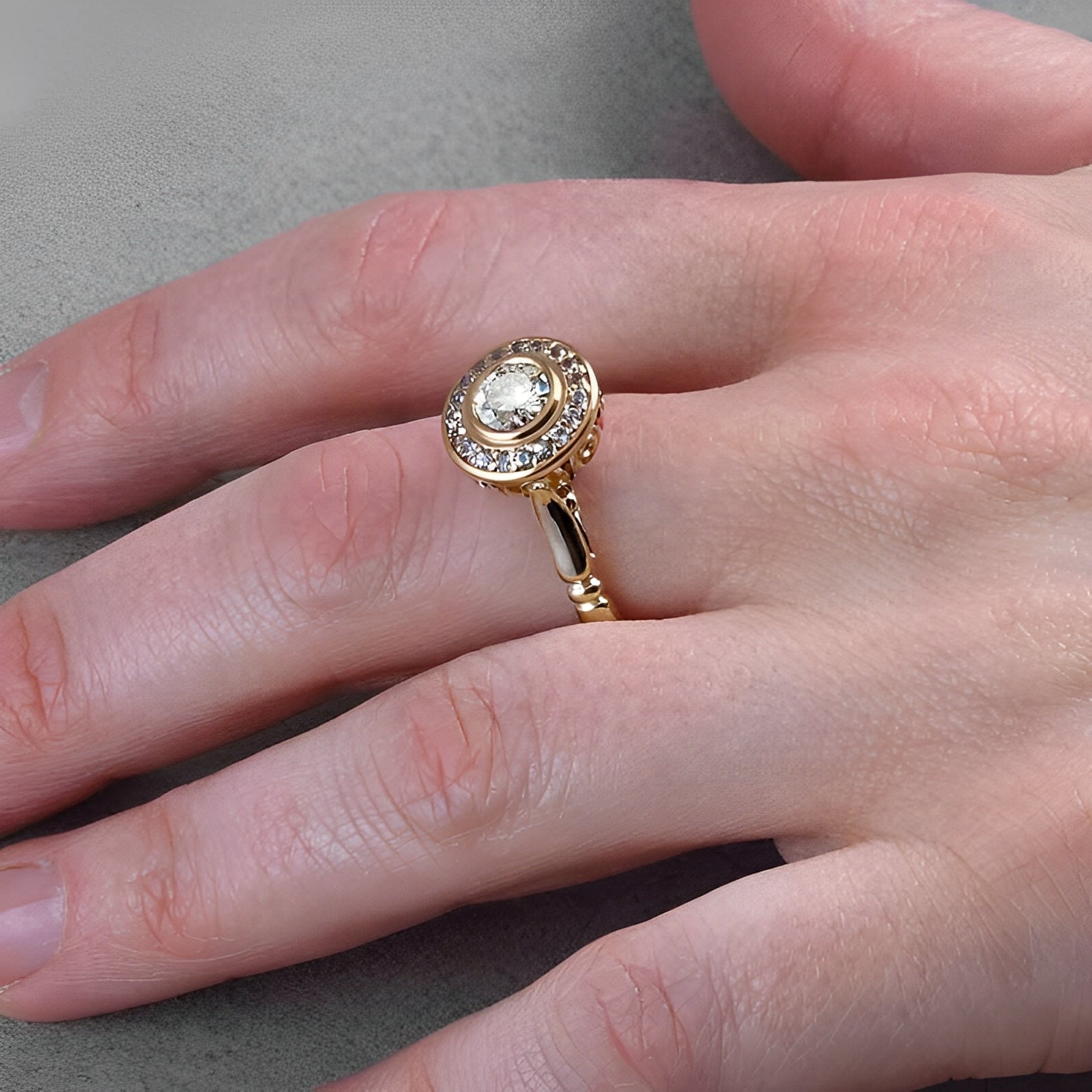 Cleo – Pack von Vintage-Goldringen mit Zirkonia