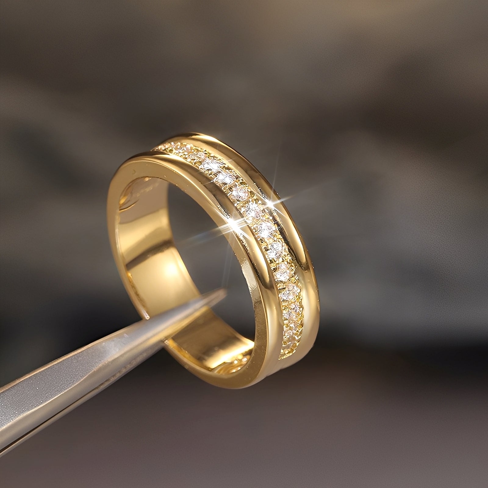 Sarah – Vintage-Ring mit Eingefasstem Zirkonia