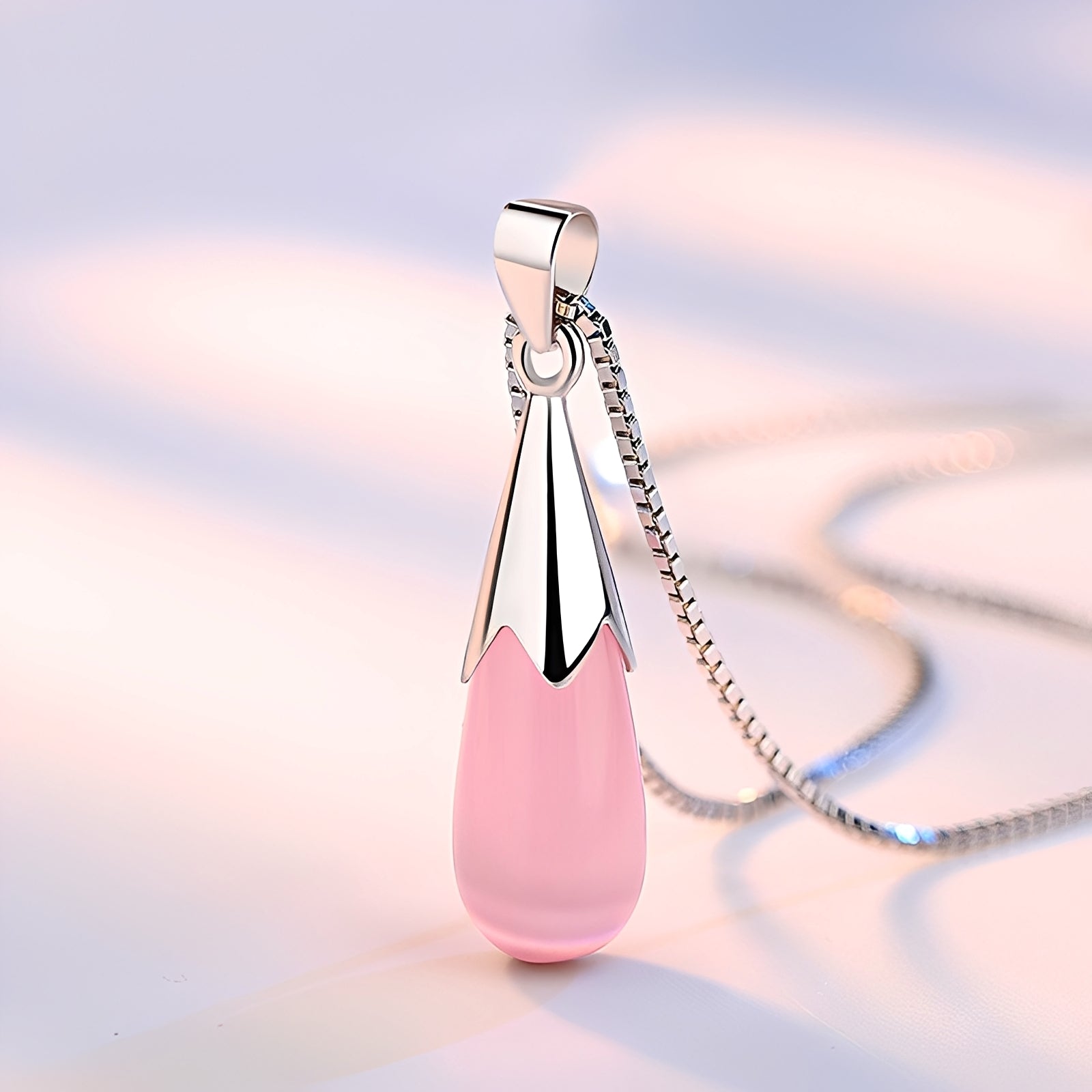 Adele – Eleganter Anhänger Mondstein