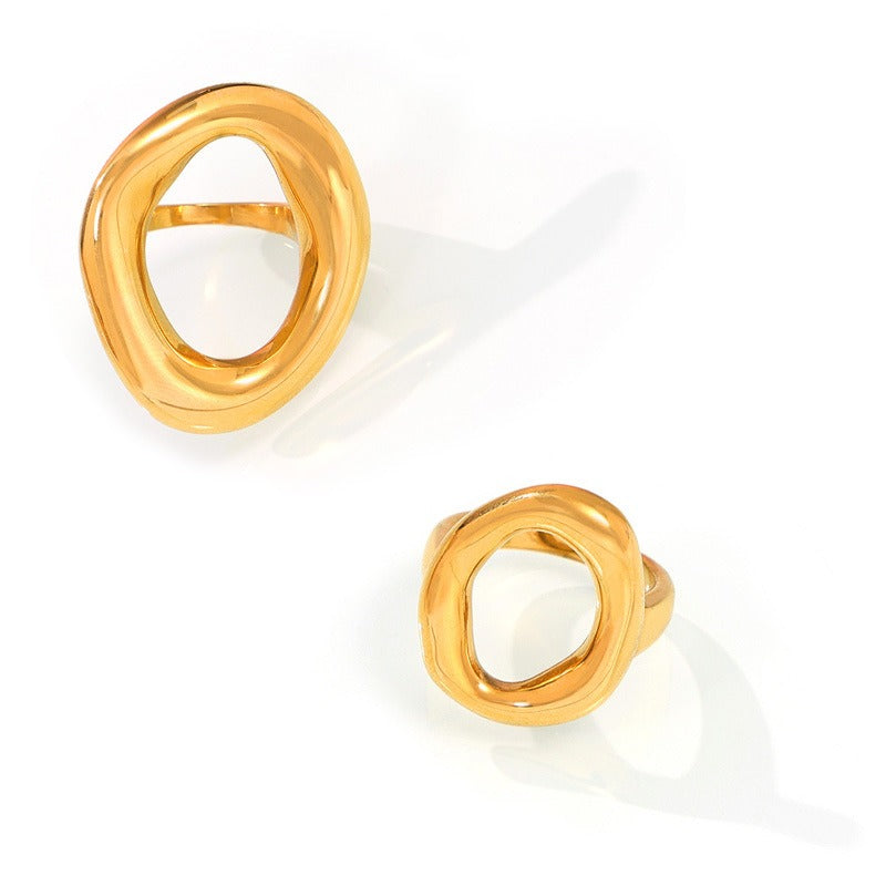 Emman – Skulptierter Goldener Eleganter Ring