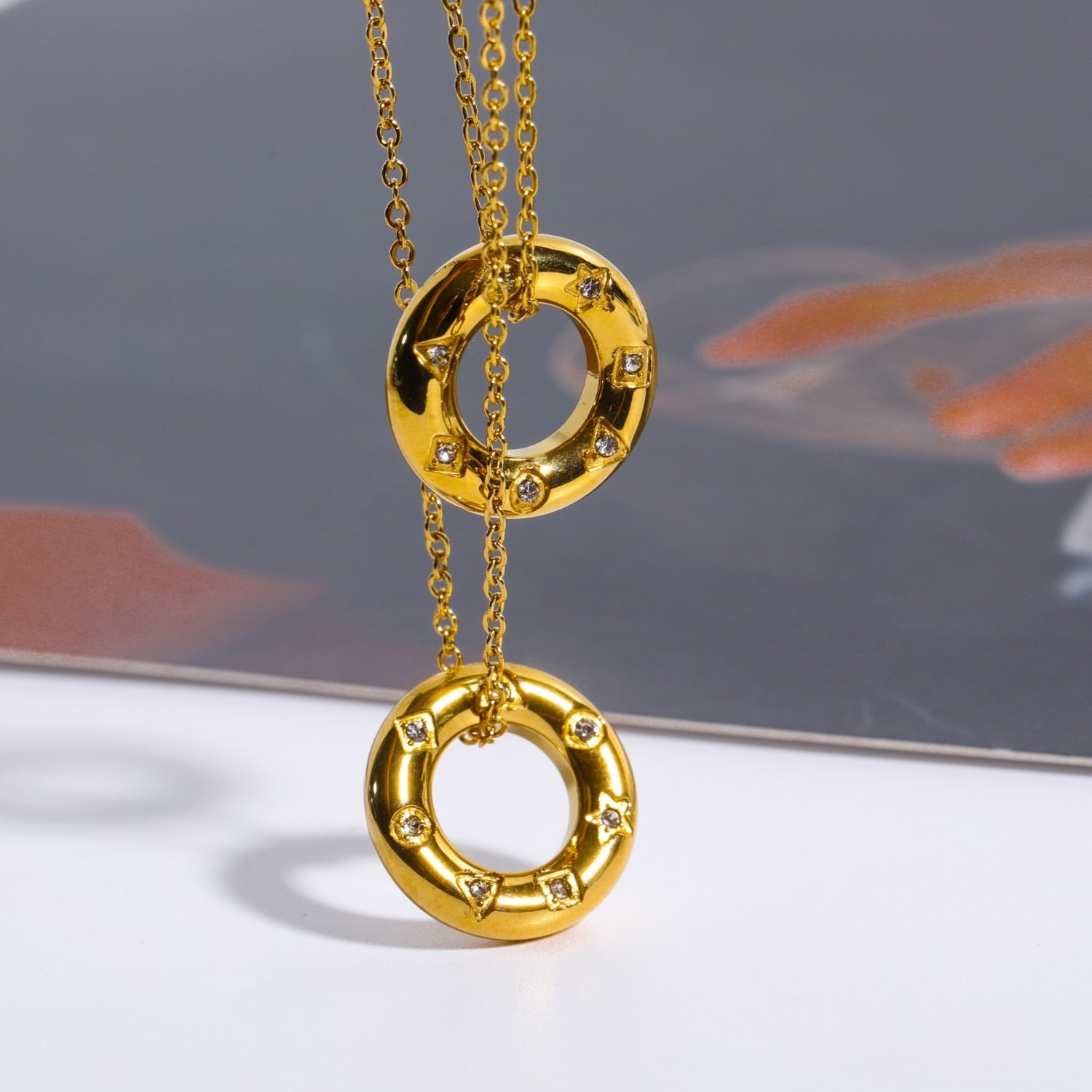 Carmen – Halskette aus Edelstahl mit Zirkon