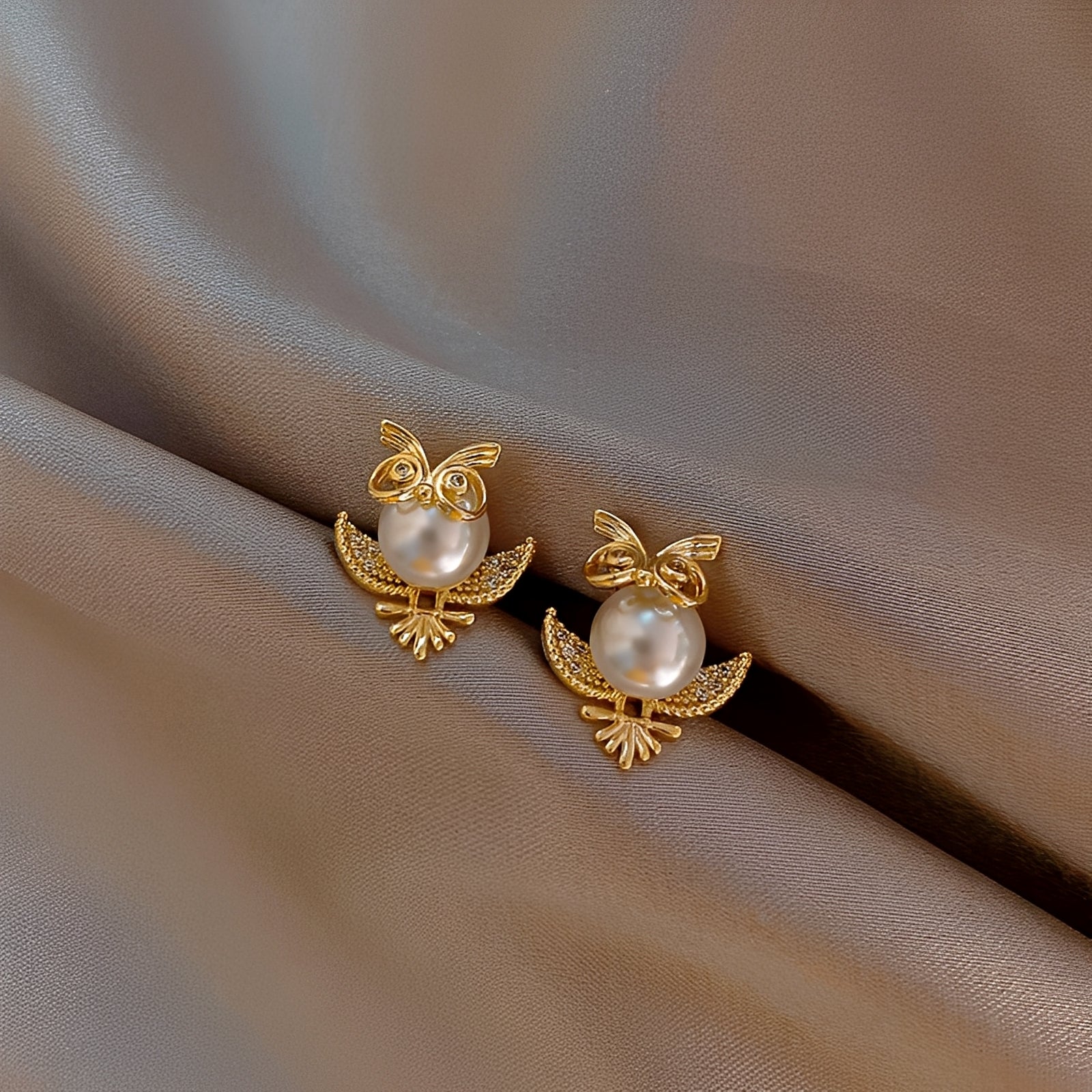 Aveline – Ohrringe Eule aus Gold