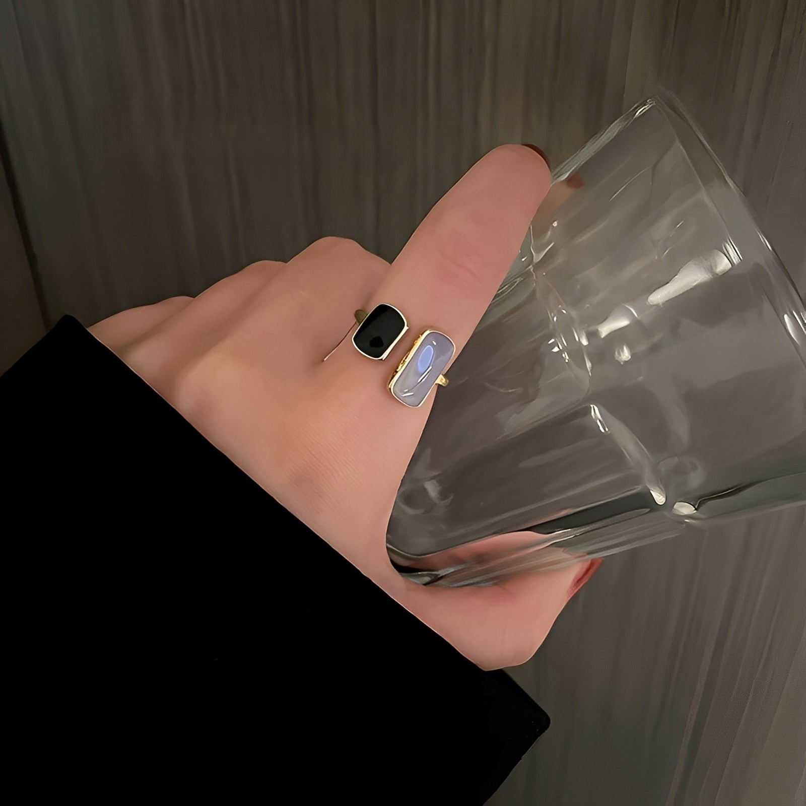 Nerina – Ring Aquamarin Umhüllend