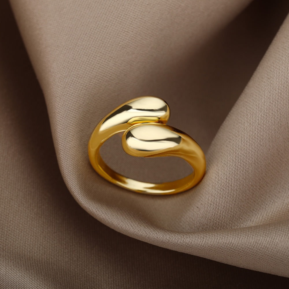 Nalia – Verstellbarer Ring in Elegantem Gold