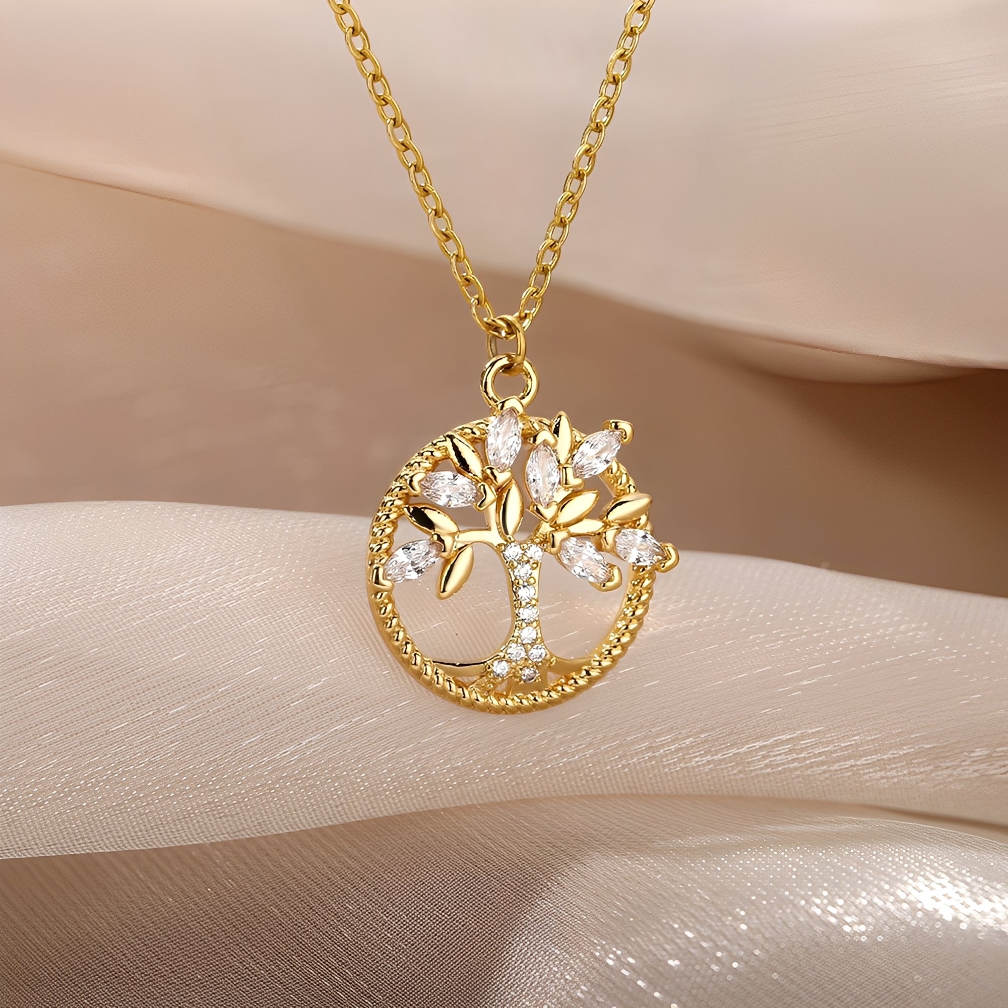 Toshi – Kette Lebensbaum aus Gold mit Zirkonia