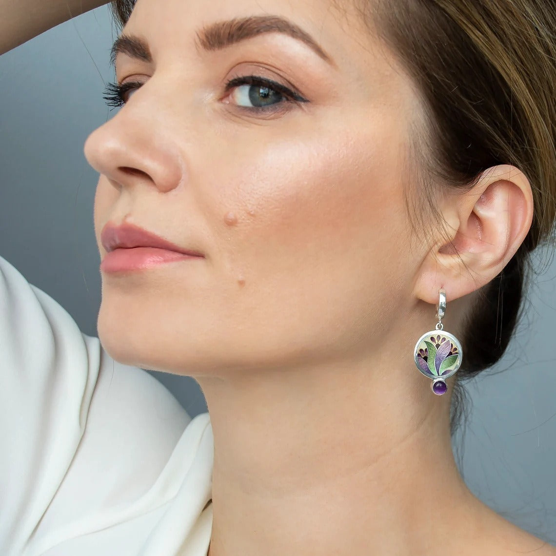 Lorna – Boho-Ohrringe mit lila Kristallen in Sterlingsilber