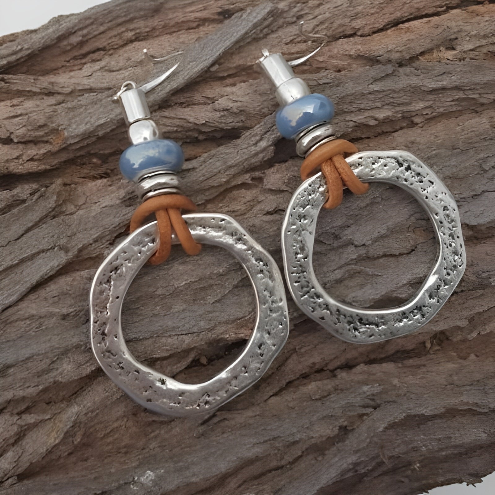 Mira – Silberne Kreis-Ohrringe im Boho-Vintage-Stil