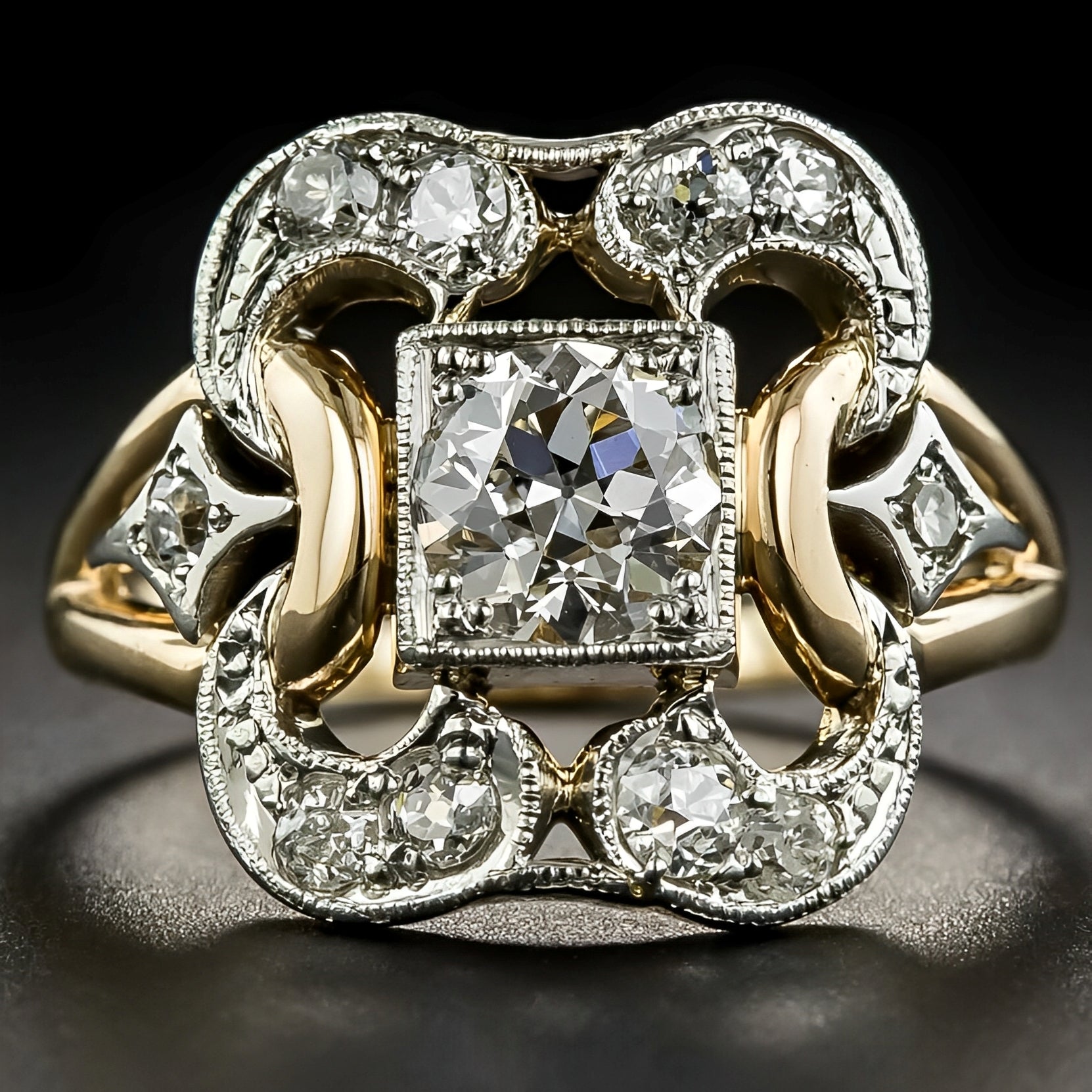 Alina – Goldener Vintage-Ring mit Heller Zirkonia