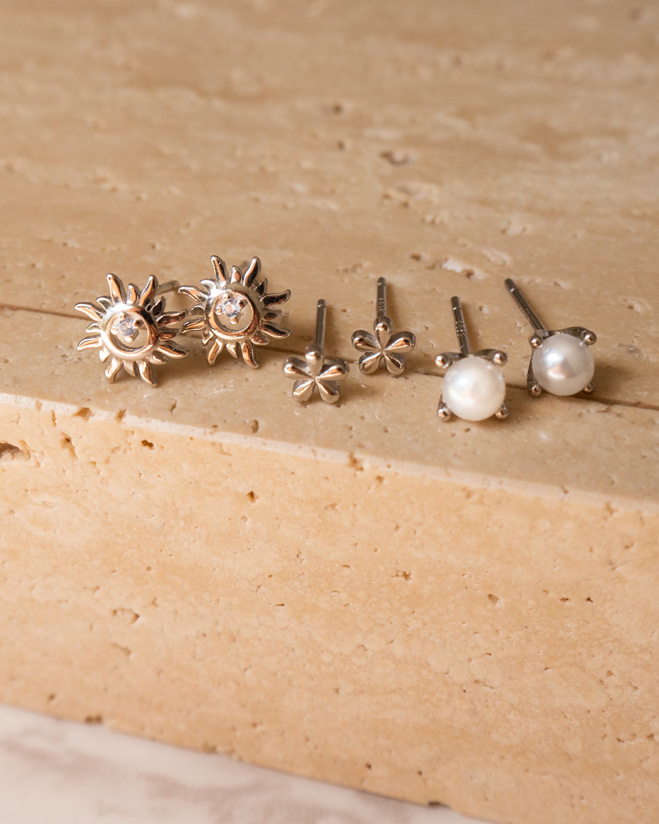 Silber Sterling Silber Mini Blumen Ohrstecker