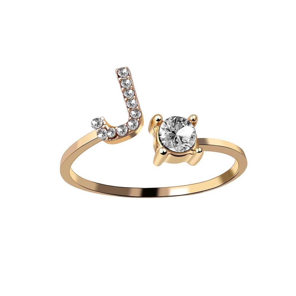 Nyla – Ring Initiale mit Zirkonia