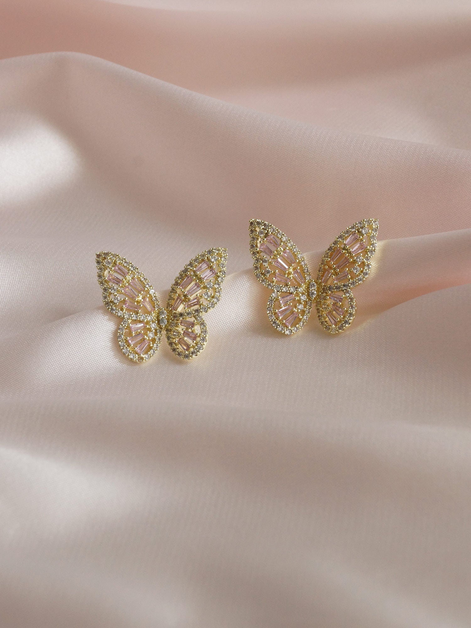 Niamh - Schmetterling-Ohrringe