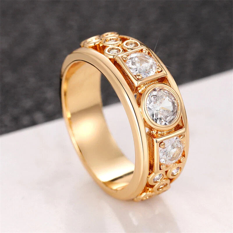 Lysandra – Kostbarer Ring im Antiken Stil