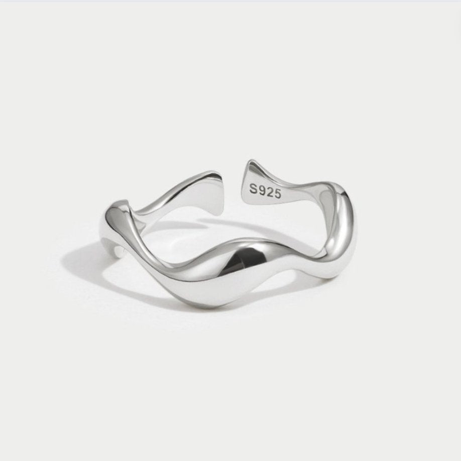 Whitney – Minimalistischer Wellenring