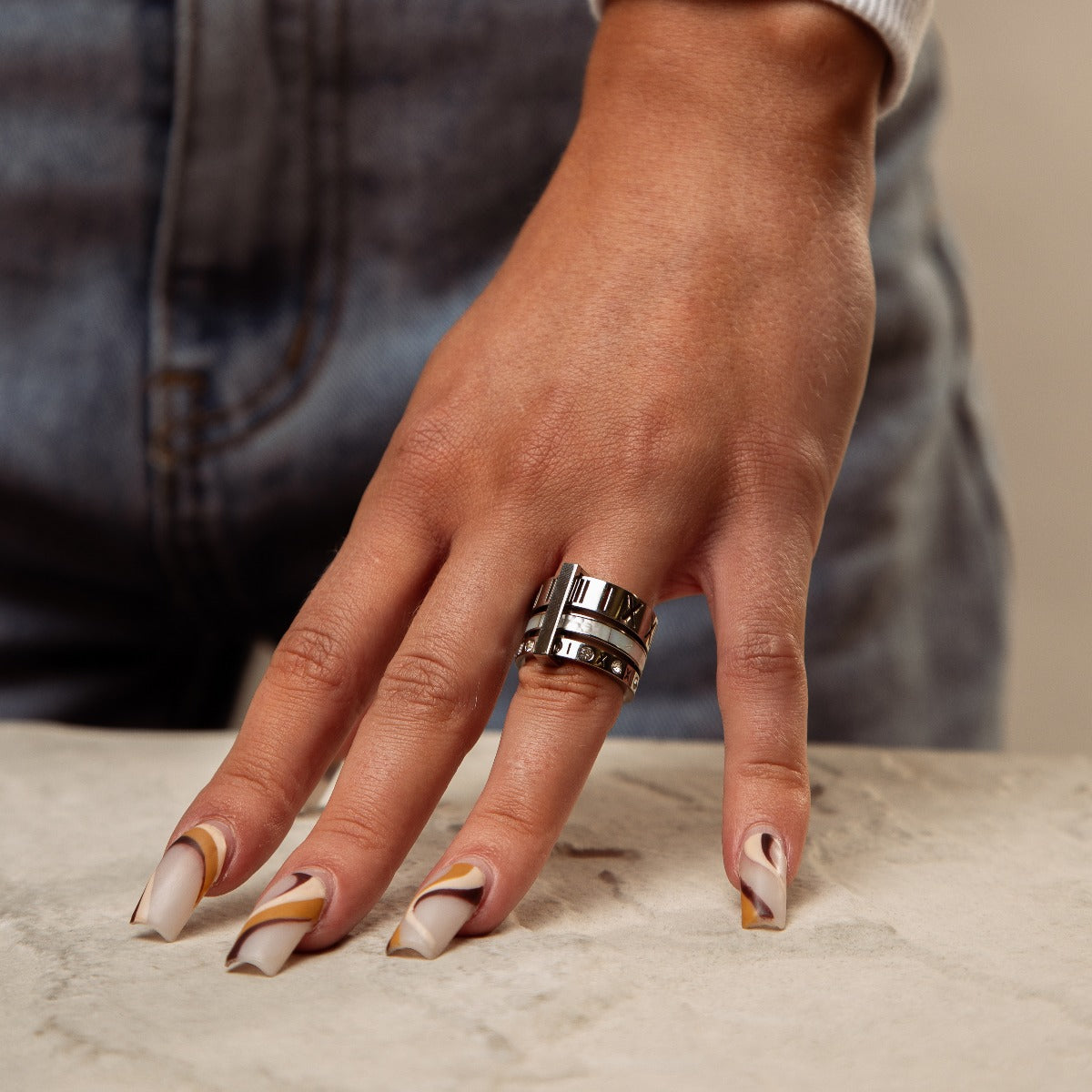 Isabelle – Bague Triple Empilée avec Pierres Étincelantes