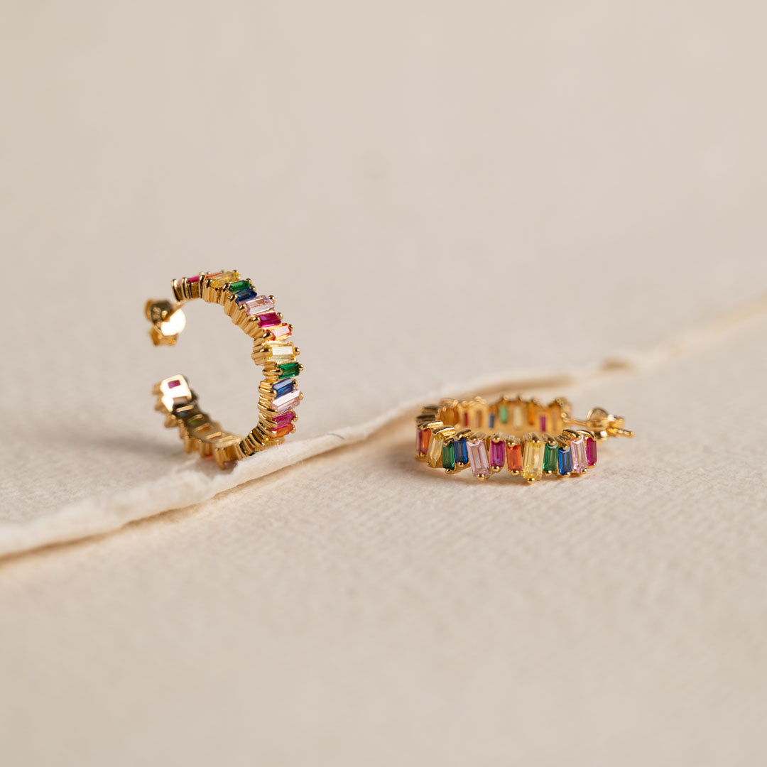 Veronica - Regenbogen Goldene Creolen Ohrringe"