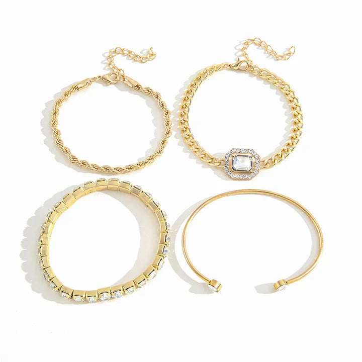 Sophie – Set von modernen Armbändern