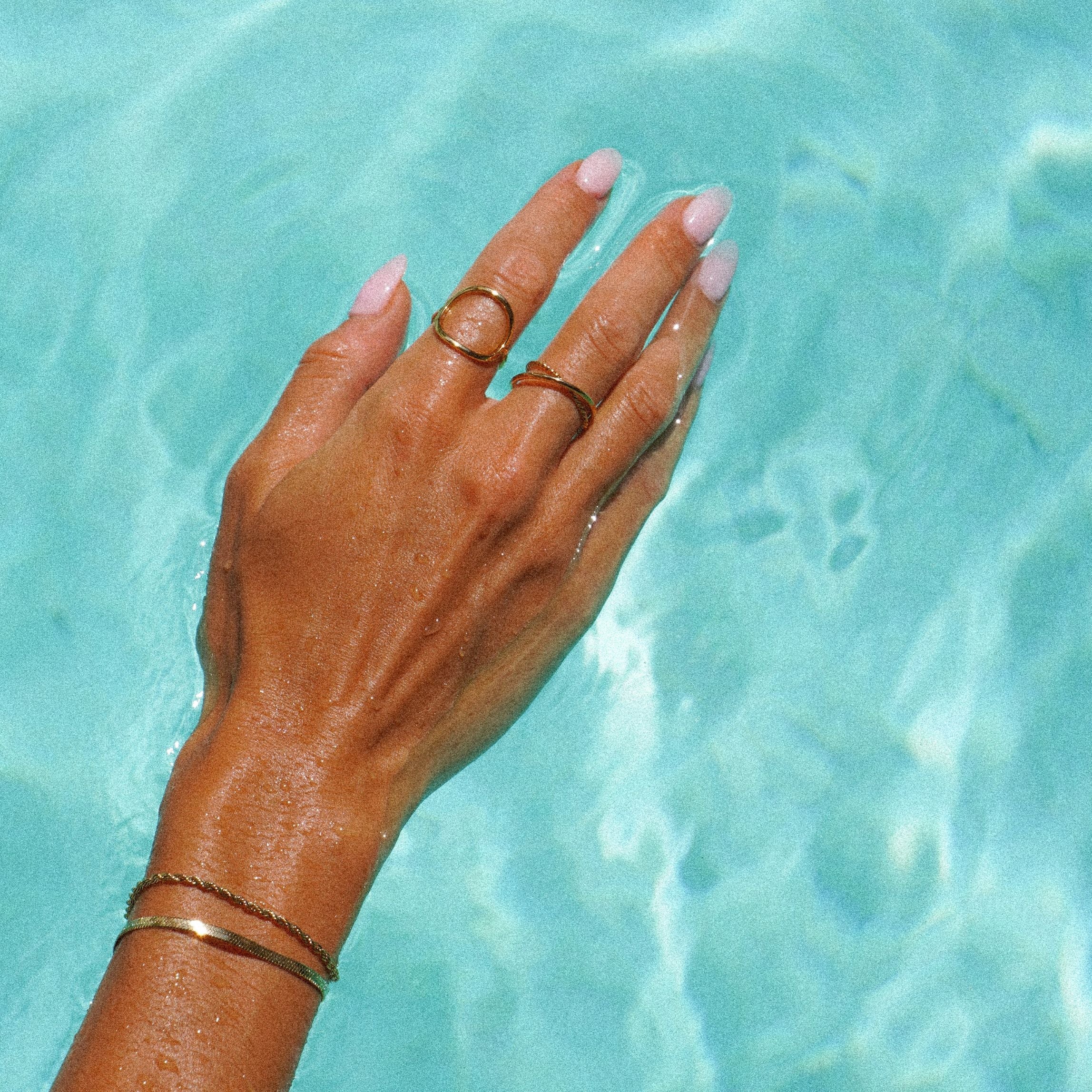 Bailey – Ovaler Minimalistischer Goldring