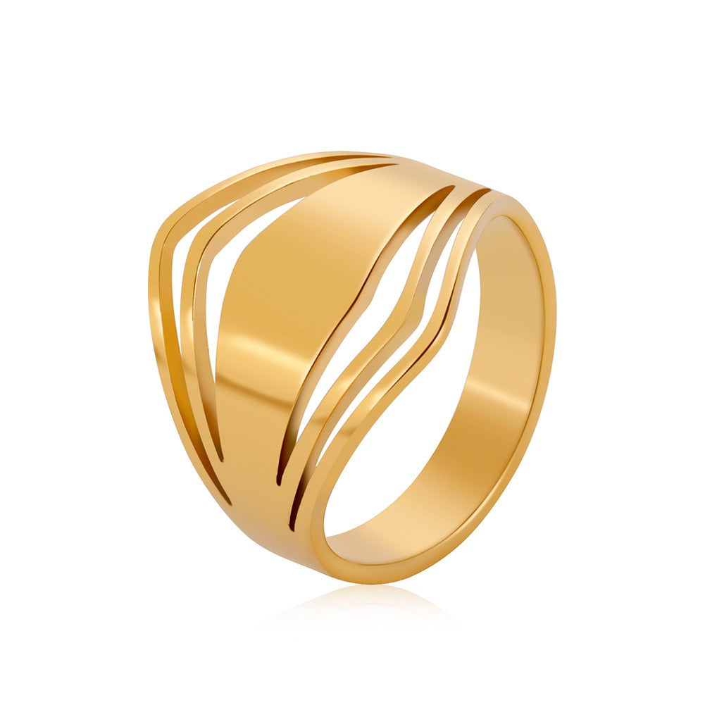 Britanny – Eleganter Statement-Ring in Gold