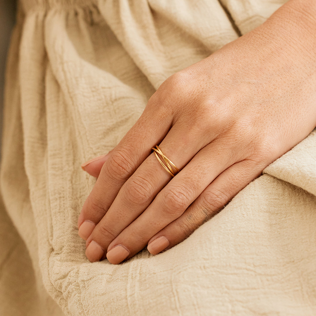 Aura – Ring Fidget Interconnected Delikat
