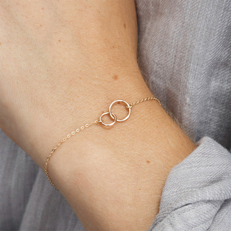 Verflochtene Ringe Armband - Ineinandergreifende Ringe