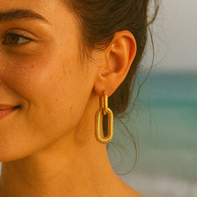 Mariz – Glänzende Kubanische Kettenohrringe