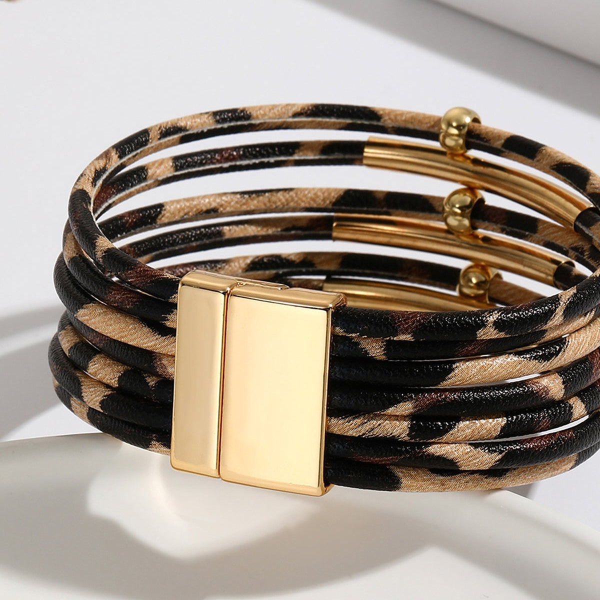 Margaux – Raffiniertes Leopardenarmband