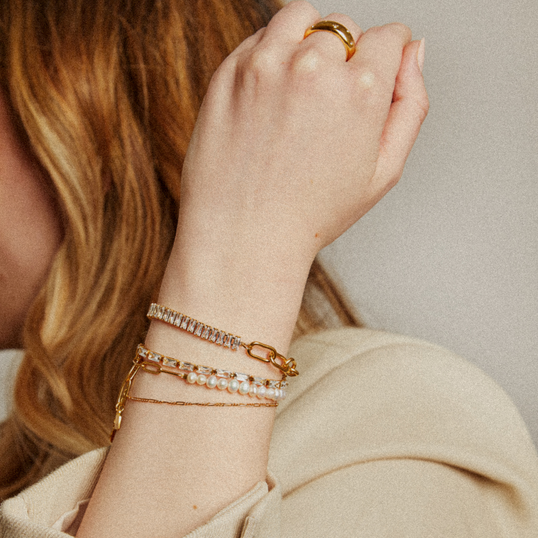 Alicia – Armband Kette mit vergoldeten Gliedern